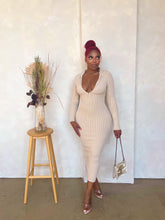 Load image into Gallery viewer, Isabel Ribbed Maxi Dress