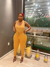 Load image into Gallery viewer, Dress It Up Jogger Sweatpants in Mustard