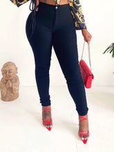 Load image into Gallery viewer, Everyday Denim Pants in Black