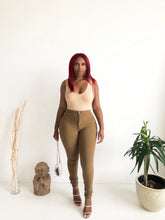 Load image into Gallery viewer, Everyday Denim Pants in Mocha