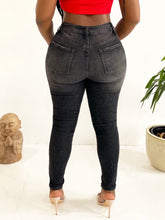 Load image into Gallery viewer, Fade to Black Distressed Skinny Jeans