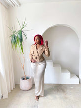 Load image into Gallery viewer, Donetta Cropped Trench Coat
