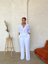 Load image into Gallery viewer, Easy Relaxed Pant Set in White
