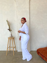 Load image into Gallery viewer, Easy Relaxed Pant Set in White
